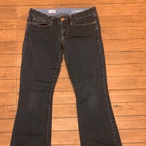 Gap Jeans 6 Reg Curvy Flare bottom